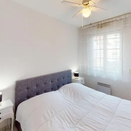 2p A Menton, Centre, Climatise, Terrasse Et Parking - Fr-1-196-336 *